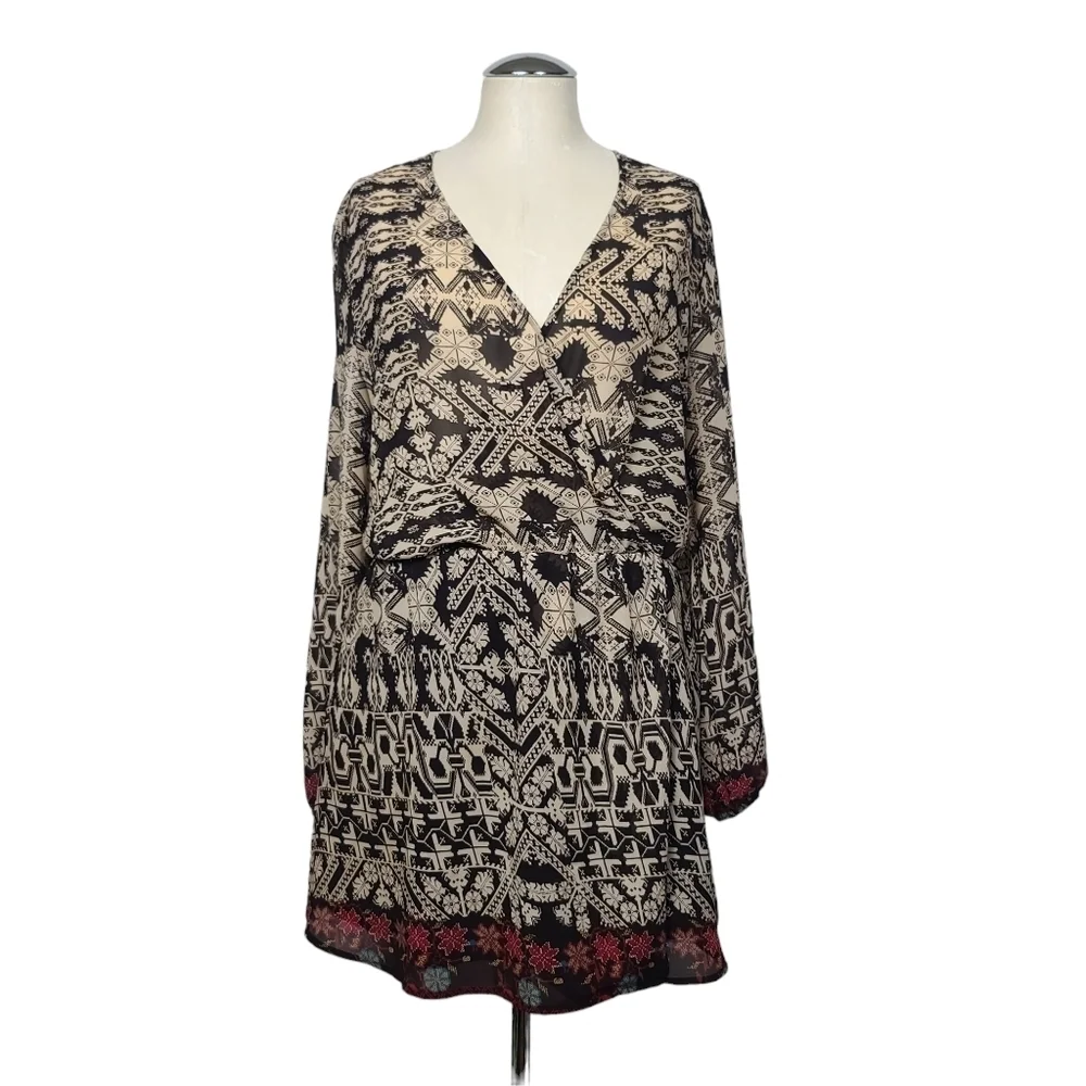 WAYF V Neck Long Sleeve Mini Printed Dress M
